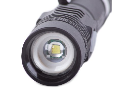 Latarka taktyczna bailong led cree zoom xm-l t6 Latarka taktyczna bailong led cree zoom xm-l t6