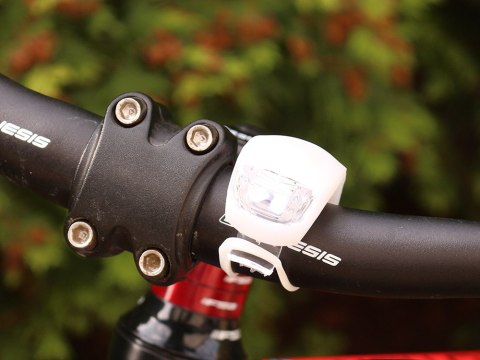 Oświetlenie rowerowe led przód tył 2szt silikon Oświetlenie rowerowe led przód tył 2szt silikon