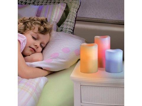 Świeczki świece świeca led rgb pilot 3 szt. 12 kol Świeczki świece świeca led rgb pilot 3 szt. 12 kol