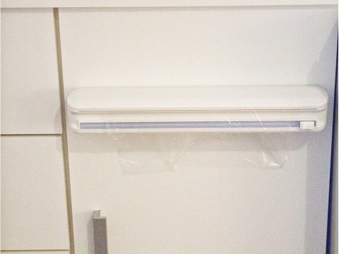 Dozownik kuchenny do folii spożywczej obcinacz Dozownik kuchenny do folii spożywczej obcinacz