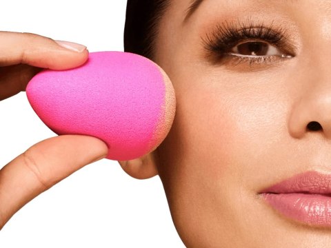 Gąbka do makijażu make-up blender gąbeczka łezka Gąbka do makijażu make-up blender gąbeczka łezka