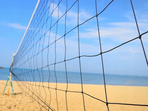 Siatka do gry w siatkówkę 9,5x1m z linką i torbą sport plażowa Siatka do gry w siatkówkę 9,5x1m z linką i torbą sport plażowa
