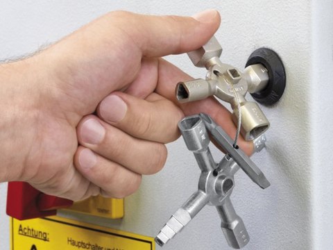 Uniwersalny klucz do szafek elektrycznych 10w1 Uniwersalny klucz do szafek elektrycznych 10w1