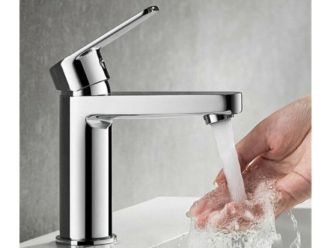 Nakładka na kran perlator do baterii m24 chrom plastik napowietrzniacz Nakładka na kran perlator do baterii m24 chrom plastik napowietrzniacz