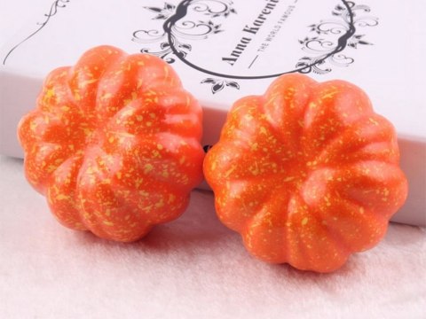 Dynia dekoracyjna sztuczna ze styropianu ozdoba dekoracja hallloween jesień Dynia dekoracyjna sztuczna ze styropianu ozdoba dekoracja hallloween jesień