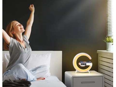 Lampka led rgb gamingowa ładowarka indukcyjna głośnik budzik radio zegar Lampka led rgb gamingowa ładowarka indukcyjna głośnik budzik radio zegar