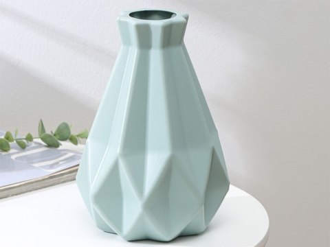 Wazon plastikowy na kwiaty nietłukący skandynawski nowoczesny 20cm flakon Wazon plastikowy na kwiaty nietłukący skandynawski nowoczesny 20cm flakon