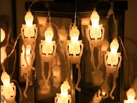 Łańcuch świetlny girlanda led halloween szkielet 2m 10 szkieletów wisząca Łańcuch świetlny girlanda led halloween szkielet 2m 10 szkieletów wisząca