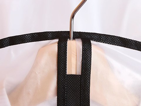 Pokrowiec na garnitur ubrania odzież płaszcz sukienkę duży 60x100cm suwak Pokrowiec na garnitur ubrania odzież płaszcz sukienkę duży 60x100cm suwak