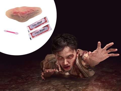 Sztuczna rana podcięte gardło z 10ml sztucznej krwi dodatek na halloween Sztuczna rana podcięte gardło z 10ml sztucznej krwi dodatek na halloween
