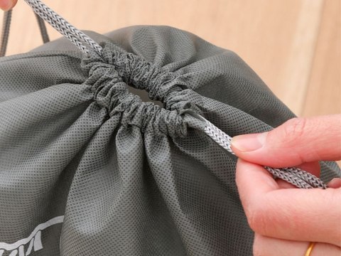 Worek etui na buty ubrania do przechowywania podróżny ze sznurkiem szary Worek etui na buty ubrania do przechowywania podróżny ze sznurkiem szary