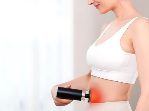Pistolet do masażu masażer mocny rozgrzewający chłodzący 10 koncówek usb Pistolet do masażu masażer mocny rozgrzewający chłodzący 10 koncówek usb