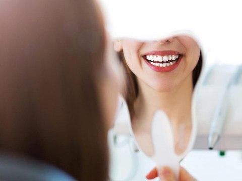 Lusterko do makijażu kosmetyczne dentystyczne ręczne w kształcie zęba Lusterko do makijażu kosmetyczne dentystyczne ręczne w kształcie zęba