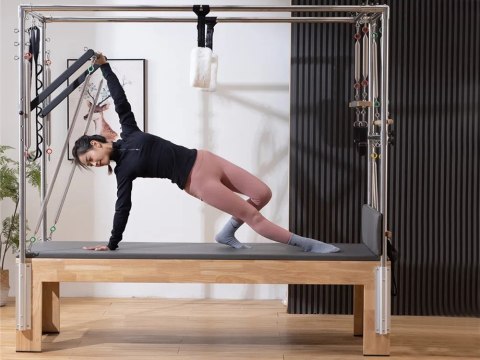 ŁÓŻKO DO ĆWICZEŃ PILATES PILATESU REFORMER URZĄDZENIE DO ĆWICZENIA FITNESS ŁÓŻKO DO ĆWICZEŃ PILATES PILATESU REFORMER URZĄDZENIE DO ĆWICZENIA FITNESS