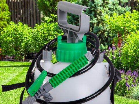 Opryskiwacz ciśnieniowy ręczny ogrodowy spryskiwacz 5 l + pasek na ramię Opryskiwacz ciśnieniowy ręczny ogrodowy spryskiwacz 5 l + pasek na ramię