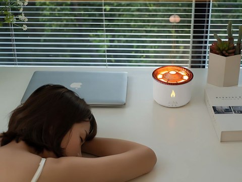 Nawilżacz powietrza dyfuzor z led rgb wulkan mgiełka zapachowa ogień wybuch Nawilżacz powietrza dyfuzor z led rgb wulkan mgiełka zapachowa ogień wybuch