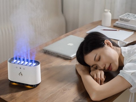 Nawilżacz powietrza kompinek dyfuzor lampka led rgb aromaterapia 6 dysz Nawilżacz powietrza kompinek dyfuzor lampka led rgb aromaterapia 6 dysz