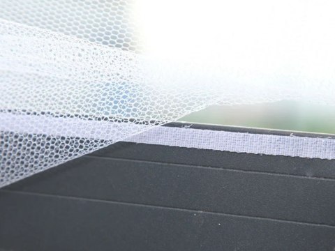 Moskitiera siatka na okno drzwi czarna przeciw owadom rzep 180x150cm Moskitiera siatka na okno drzwi czarna przeciw owadom rzep 180x150cm