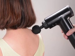Pistolet do masażu bezprzewodowy masażer 4 głowice