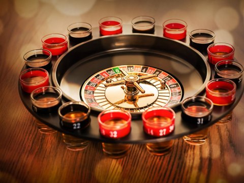 Alkoholowa gra ruletka imprezowa+kieliszki 16szt Alkoholowa gra ruletka imprezowa+kieliszki 16szt
