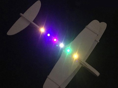 Samolot styropianowy latający piankowy usb led szybowiec rzutka silnik Samolot styropianowy latający piankowy usb led szybowiec rzutka silnik