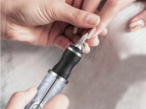 Frezarka do paznokci manicure pedicure frezy zestaw frezów usb akumulator Frezarka do paznokci manicure pedicure frezy zestaw frezów usb akumulator