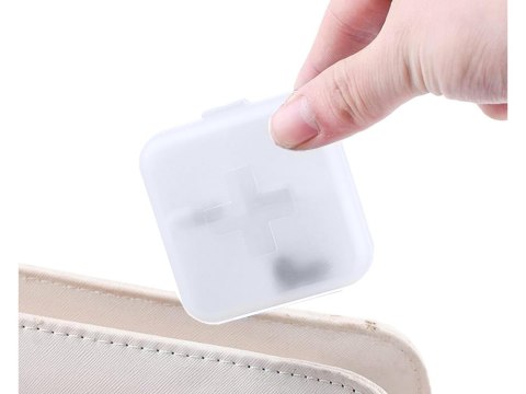 Pojemnik pudełko kasetka na leki suplementy tabletki podróżny 4 przegródki Pojemnik pudełko kasetka na leki suplementy tabletki podróżny 4 przegródki