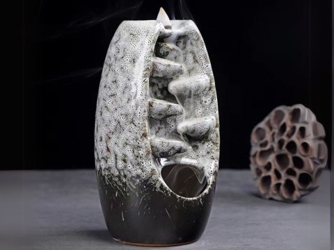 Kominek zapachowy ceramiczny wodospad kadzidło aromaterapia + 10 knotów Kominek zapachowy ceramiczny wodospad kadzidło aromaterapia + 10 knotów