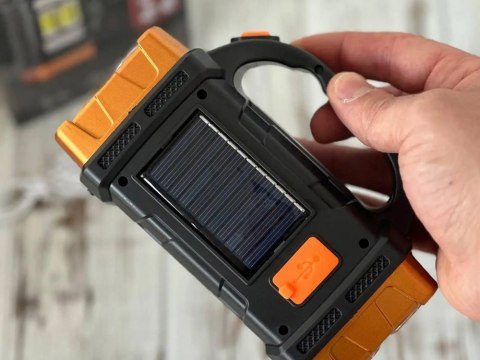 Latarka solarna przenośna lampka akumulatorowa led cob powerbank reflektor Latarka solarna przenośna lampka akumulatorowa led cob powerbank reflektor