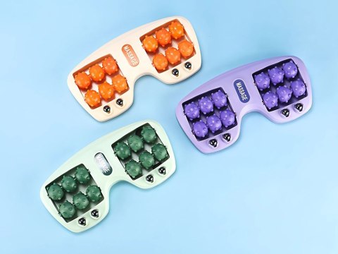 Masażer do stóp roller plastikowe rolki 2x3 masujące z metalowymi kulkami Masażer do stóp roller plastikowe rolki 2x3 masujące z metalowymi kulkami