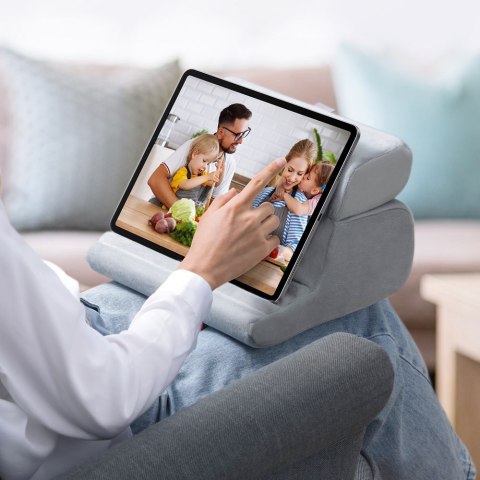 Składana podstawka na tablet telefon welurowa szary Składana podstawka na tablet telefon welurowa szary