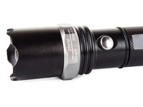 Latarka taktyczna bailong dioda led zoom cree xp-e Latarka taktyczna bailong dioda led zoom cree xp-e