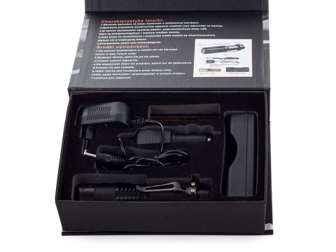 Latarka taktyczna bailong led cree xm-l3-u3 zoom Latarka taktyczna bailong led cree xm-l3-u3 zoom
